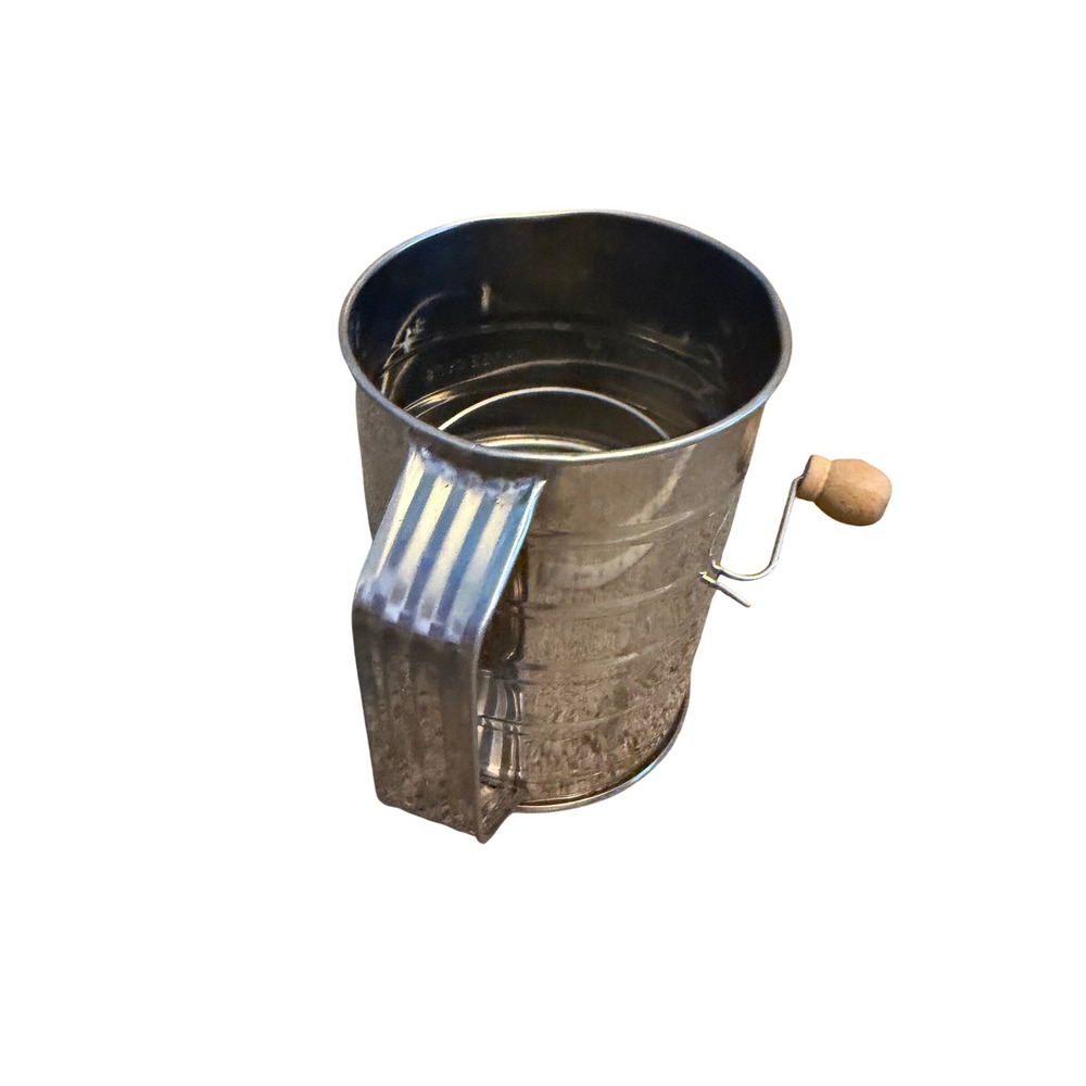 Vintage Stainless Steel Flour Sifter 3 Cup Hand Crank Wooden Knob Kitchen Tool - Picture 3 of 7